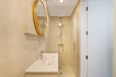 Photo of property in 9b Lomond Street, Takapuna, Auckland, 0622