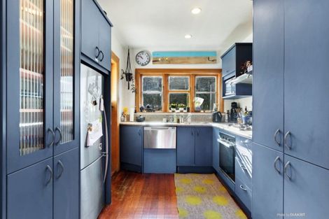 Photo of property in 121 Mornington Road, Brooklyn, Wellington, 6021