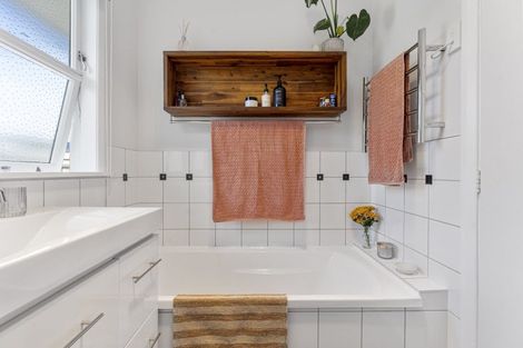 Photo of property in 19a Fairfield Road, Levin, 5510