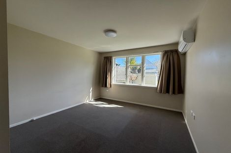 Photo of property in 14 Broadbent Street, Riccarton, Christchurch, 8041