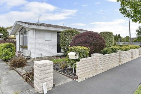 Photo of property in 2a Kinley Street, Rangiora, 7400