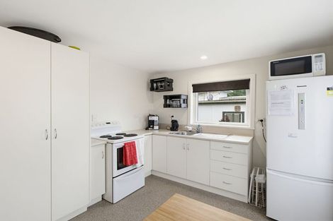 Photo of property in 42 Moody Street, Gore Bay, Cheviot, 7383