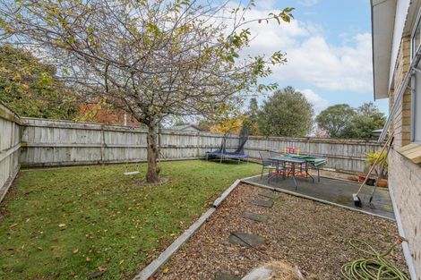 Photo of property in 2/86 Tamatea Road, Taupo, 3330