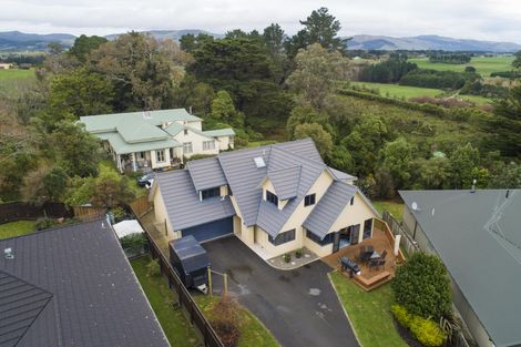 Photo of property in 6 Worsfold Lane, Terrace End, Palmerston North, 4410