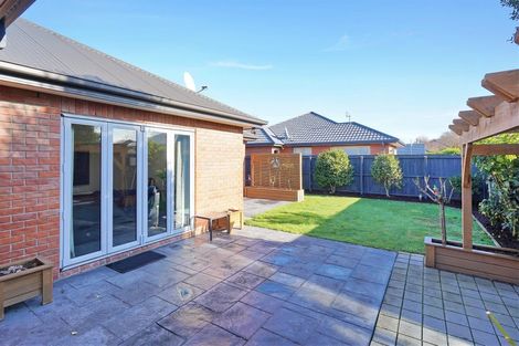 Photo of property in 49 Grimseys Road, Redwood, Christchurch, 8051