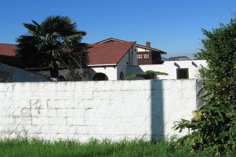 Photo of property in 349 East Coast Road, Mairangi Bay, Auckland, 0630