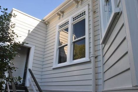 Photo of property in 1/98 Birkenhead Avenue, Birkenhead, Auckland, 0626