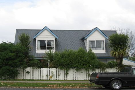 Photo of property in 115 Poaka Avenue, Dinsdale, Hamilton, 3204