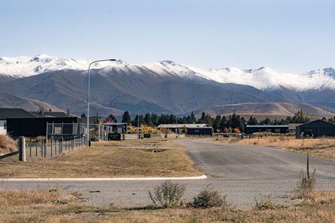 Photo of property in 19 Peak Drive, Twizel, 7901