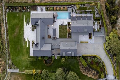 Photo of property in 10 Bluff View Terrace, Drift Bay, Queenstown, 9371