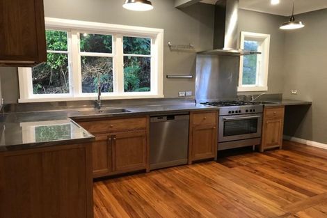 Photo of property in 67 Standen Street, Karori, Wellington, 6012