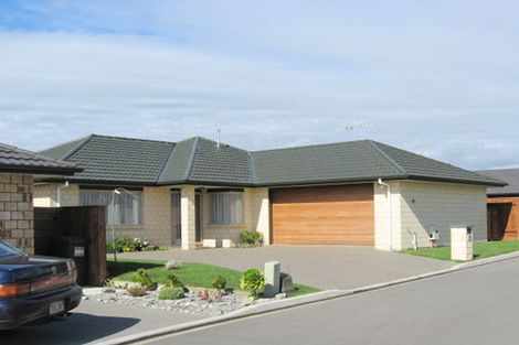 Photo of property in 27 Manhattan Court, Paraparaumu Beach, Paraparaumu, 5032