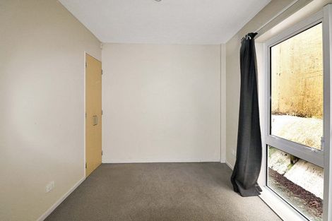 Photo of property in Pirie Street Townhouses, 35/35 Pirie Street, Mount Victoria, Wellington, 6011