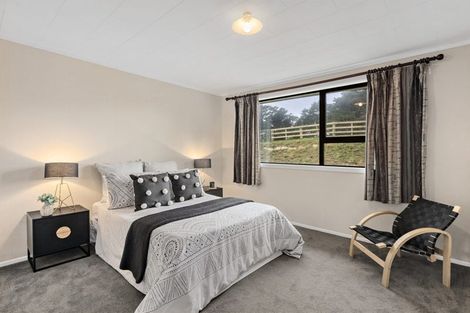 Photo of property in 41 Lincolnshire Road, Horokiwi, Wellington, 5016