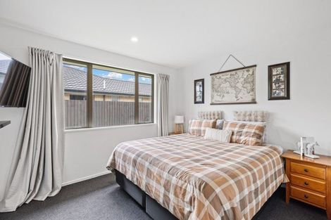 Photo of property in 6 Aroha Street, Pegasus, 7612