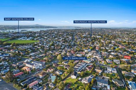 Photo of property in 142 Ti Rakau Drive, Pakuranga, Auckland, 2010