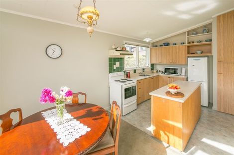 Photo of property in 15 Ostend Place, Avonhead, Christchurch, 8042