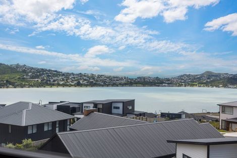 Photo of property in 4b Okupe Grove, Aotea, Porirua, 5024