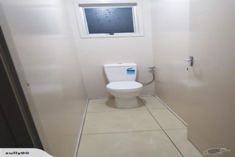 Photo of property in 8 Pukeroa Place, Papakura, 2110