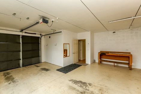 Photo of property in 90a Awanui Street, Merrilands, New Plymouth, 4312