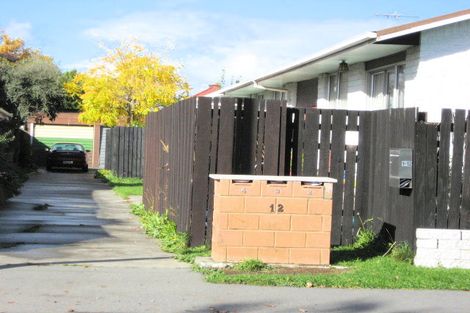 Photo of property in 4/12 Cecil Place, Waltham, Christchurch, 8023