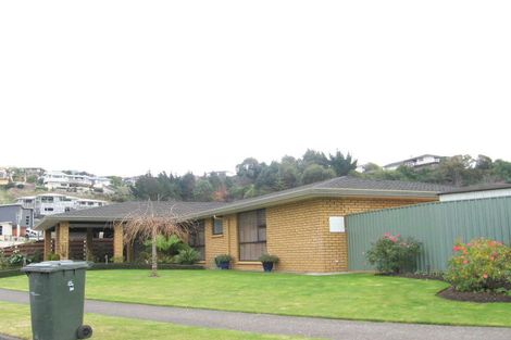 Photo of property in 12 Lowther Place, Taradale, Napier, 4112