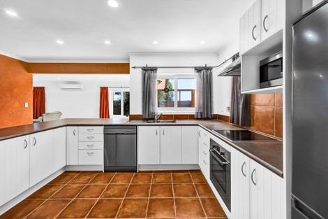Photo of property in 1 Wilson Road, Opunake, 4616