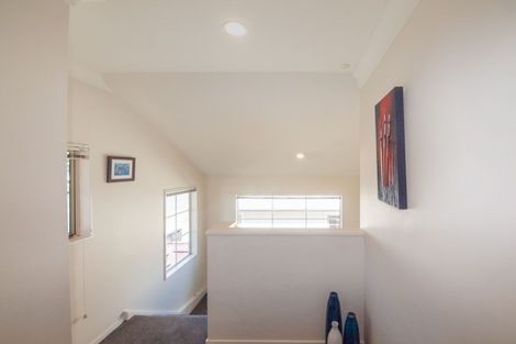 Photo of property in 55 Lakewood Avenue, Churton Park, Wellington, 6037