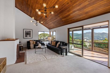 Photo of property in 15 Indira Place, Khandallah, Wellington, 6035