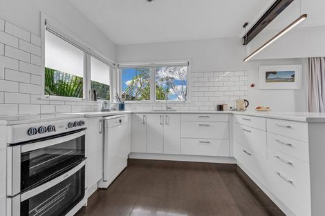 Photo of property in 3/3 Opua Street, Belmont, Auckland, 0622