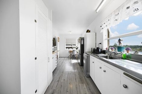 Photo of property in 96 Newcastle Road, Dinsdale, Hamilton, 3204