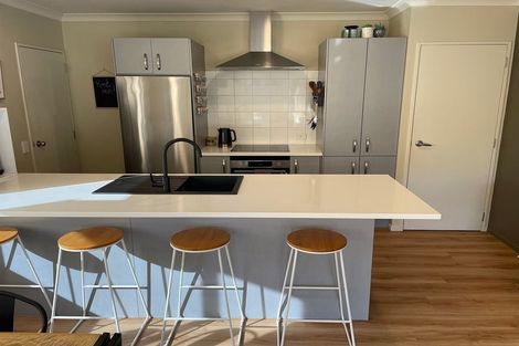 Photo of property in 31 Forest Road, Pinehaven, Upper Hutt, 5019