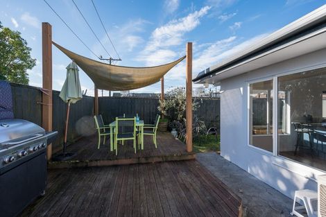 Photo of property in 11e Lemari Avenue, Stoke, Nelson, 7011