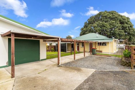 Photo of property in 24 Domain Road, Otaki, 5512