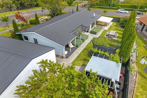 Photo of property in 2 Kathleen Street, Parkvale, Hastings, 4122