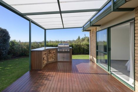 Photo of property in 54 Mahonia Place, Pyes Pa, Tauranga, 3112