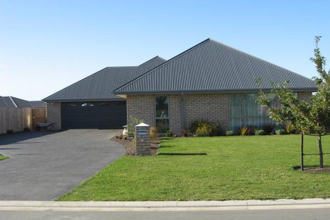 Photo of property in 52 Overbury Crescent, Rolleston, 7614