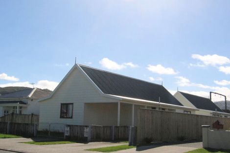 Photo of property in 13 North Street, Petone, Lower Hutt, 5012