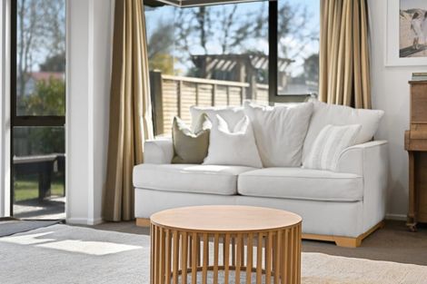 Photo of property in 27 Halcione Close, Flagstaff, Hamilton, 3210