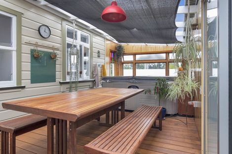 Photo of property in 167 Coutts Street, Rongotai, Wellington, 6022