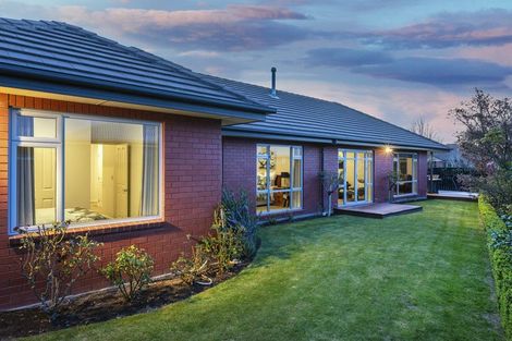 Photo of property in 21 Mistral Road, Northwood, Christchurch, 8051