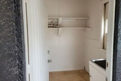 Photo of property in 501 Grove Road, Mayfair, Hastings, 4122