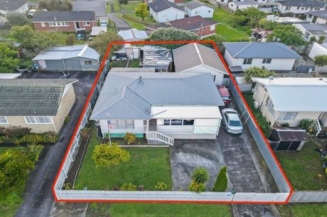 Photo of property in 16 Garus Avenue, Mangere East, Auckland, 2024