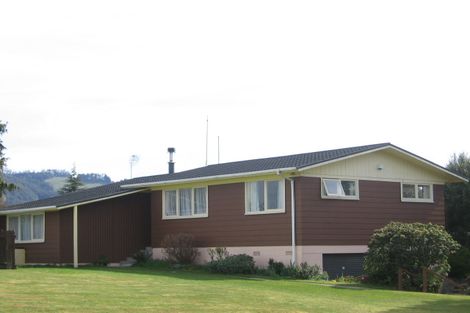 Photo of property in 3 Minerva Place, Sunnybrook, Rotorua, 3015