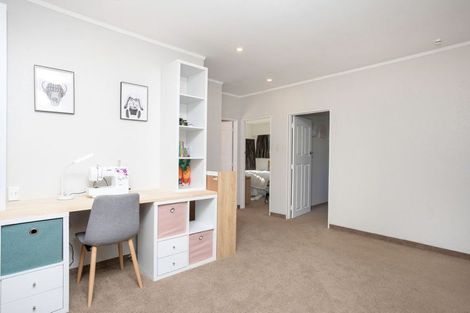 Photo of property in 9 Ranfurly Street, Dannevirke, 4930