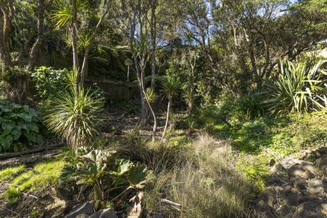 Photo of property in 6 Berridge Road, Muriwai, Waimauku, 0881