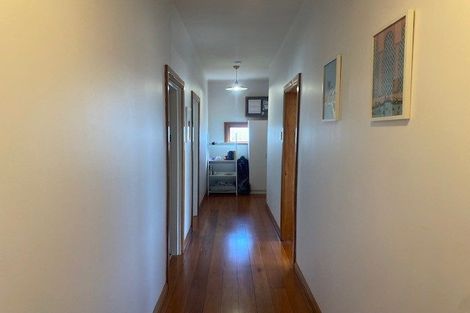Photo of property in 373 Carrington Street, Upper Vogeltown, New Plymouth, 4310