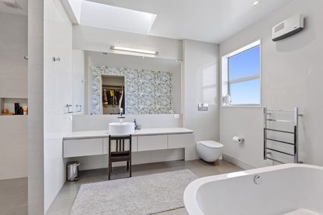 Photo of property in 6 Clearview Street, Wanaka, 9305