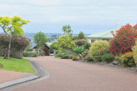 Photo of property in 14 Sunhill Road, Sunnyvale, Auckland, 0612