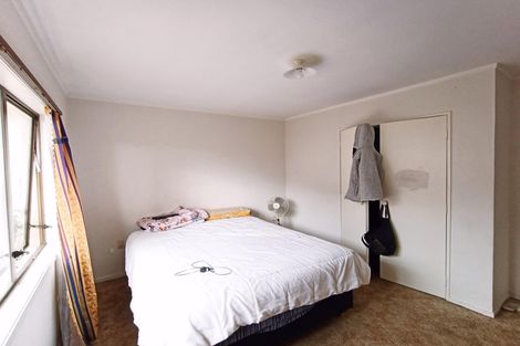 Photo of property in 2/12 Gifford Road, Papatoetoe, Auckland, 2025